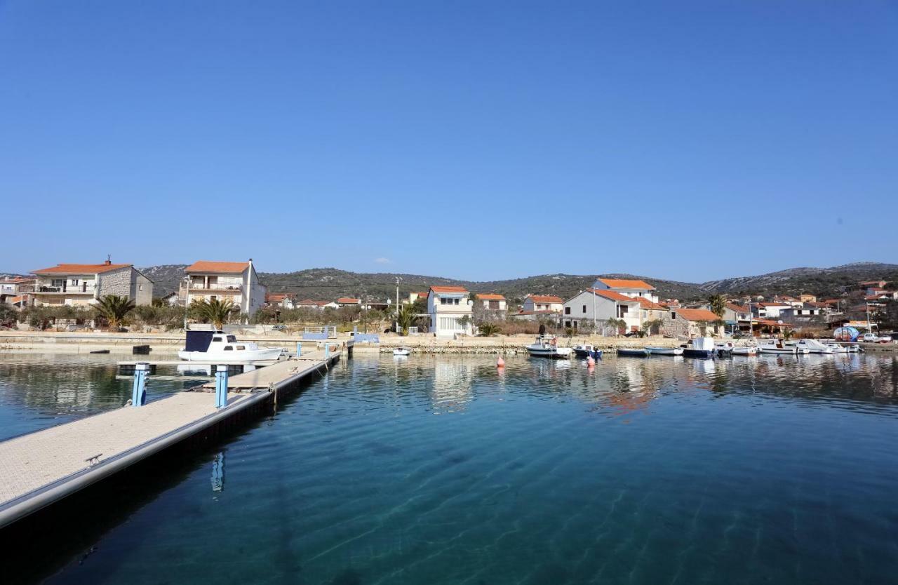 Villa Andelic Vinišće Exterior foto